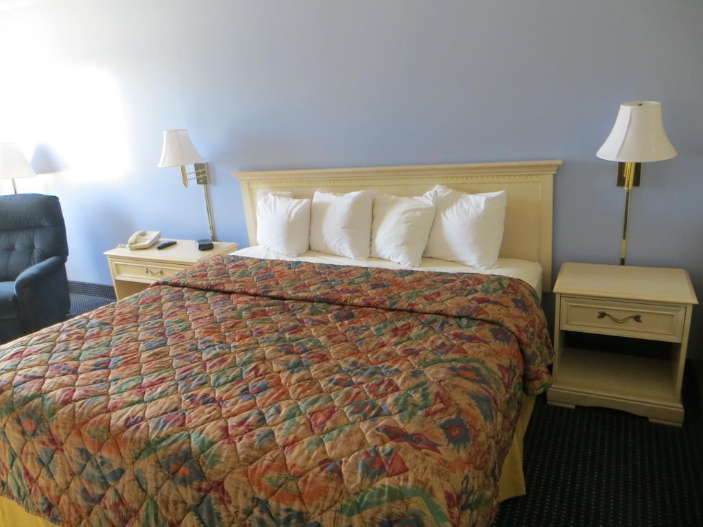 Rodeway Inn Central City Esterno foto
